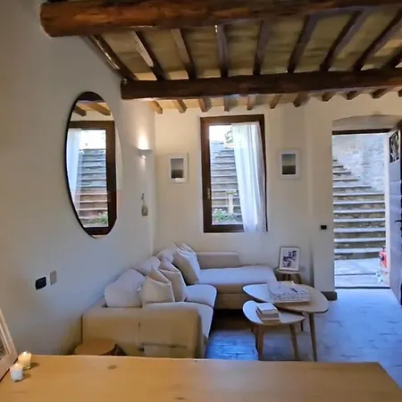 Apartment Fairytale Apartment In 12Th Century Castle - Umbria Montelagello