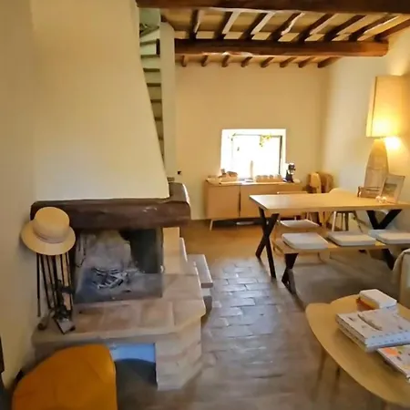Fairytale Apartment In 12Th Century Castle - Umbria Apartment Montelagello